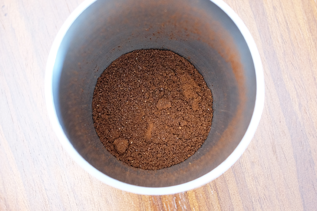 みるっこで挽いた細挽きのコーヒー粉